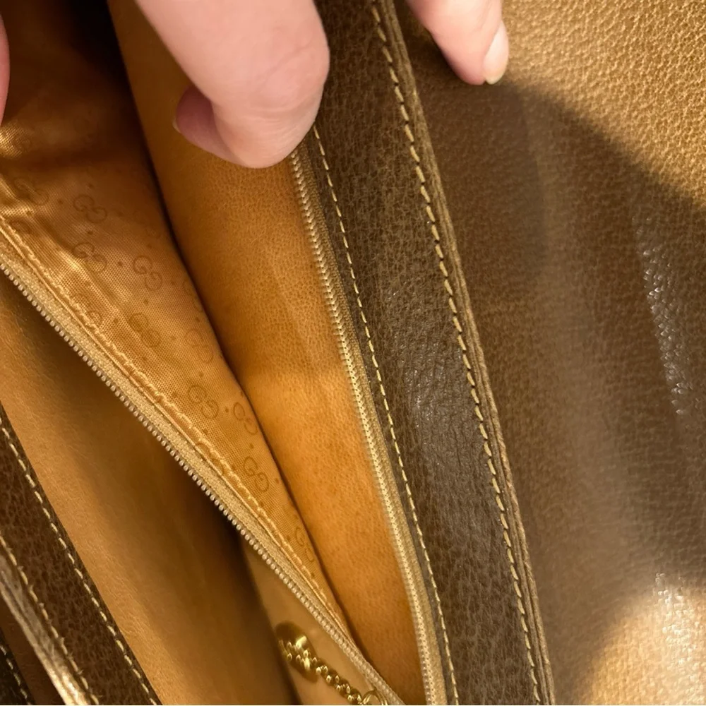 Gucci Vintage Leather Laptop Bag